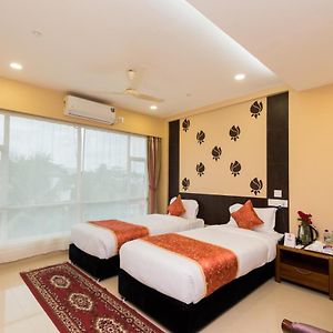 Super Deluxe Twin Room